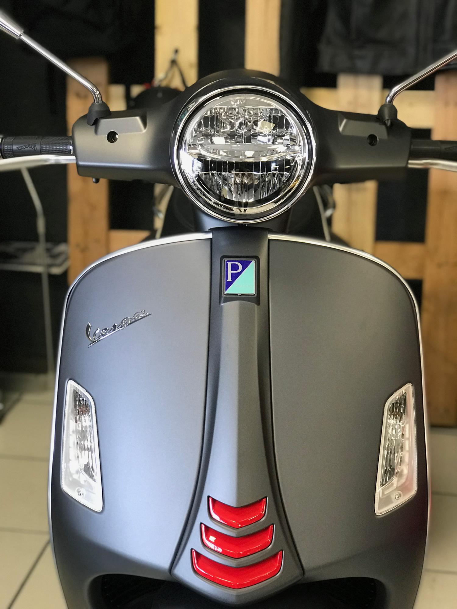 Franck Bouvet concessionnaire, scooter lyon, magasin scooter.